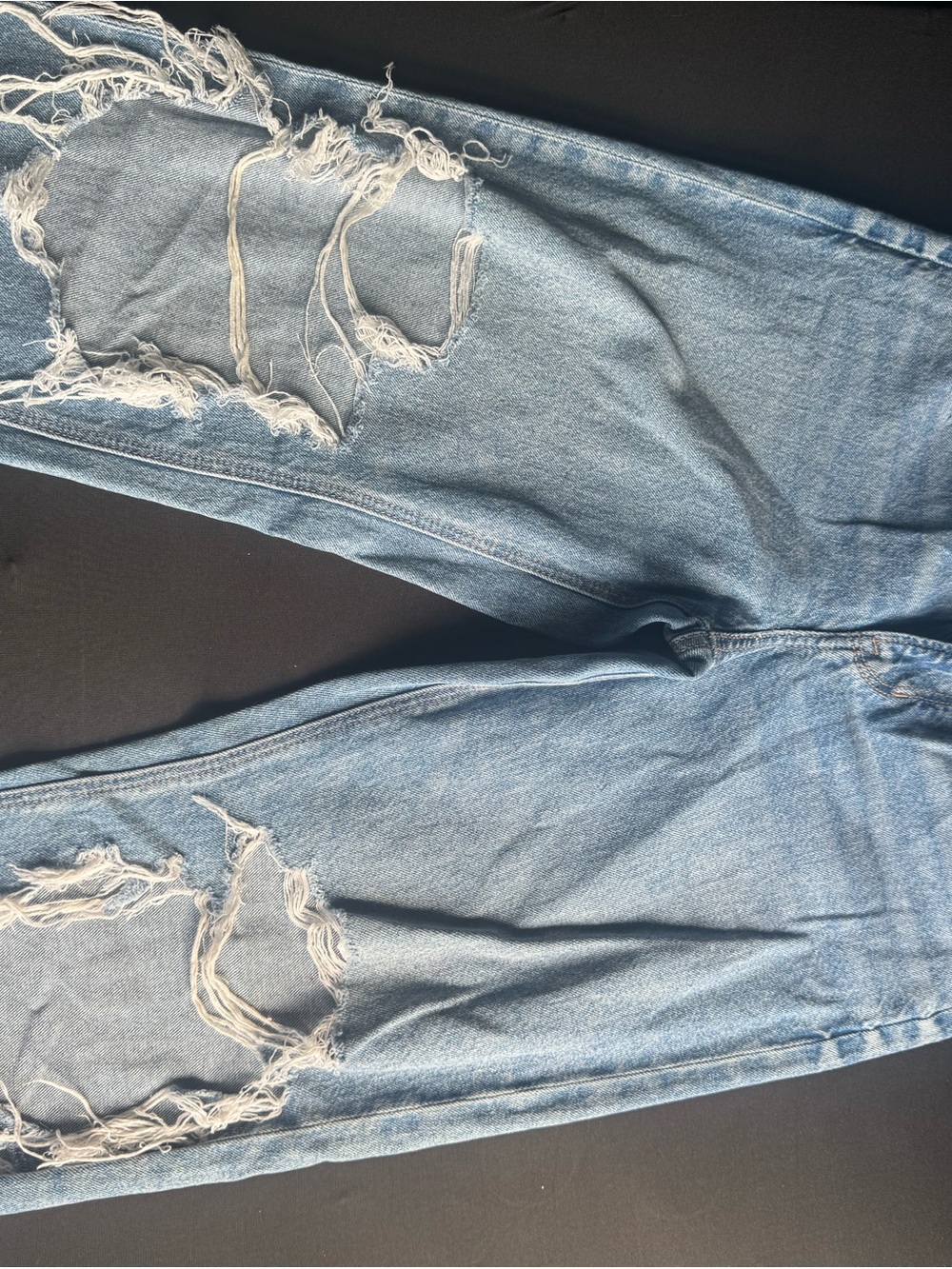 American Eagle Outfitters Light Blue Distressed Boyfriend Jeans
